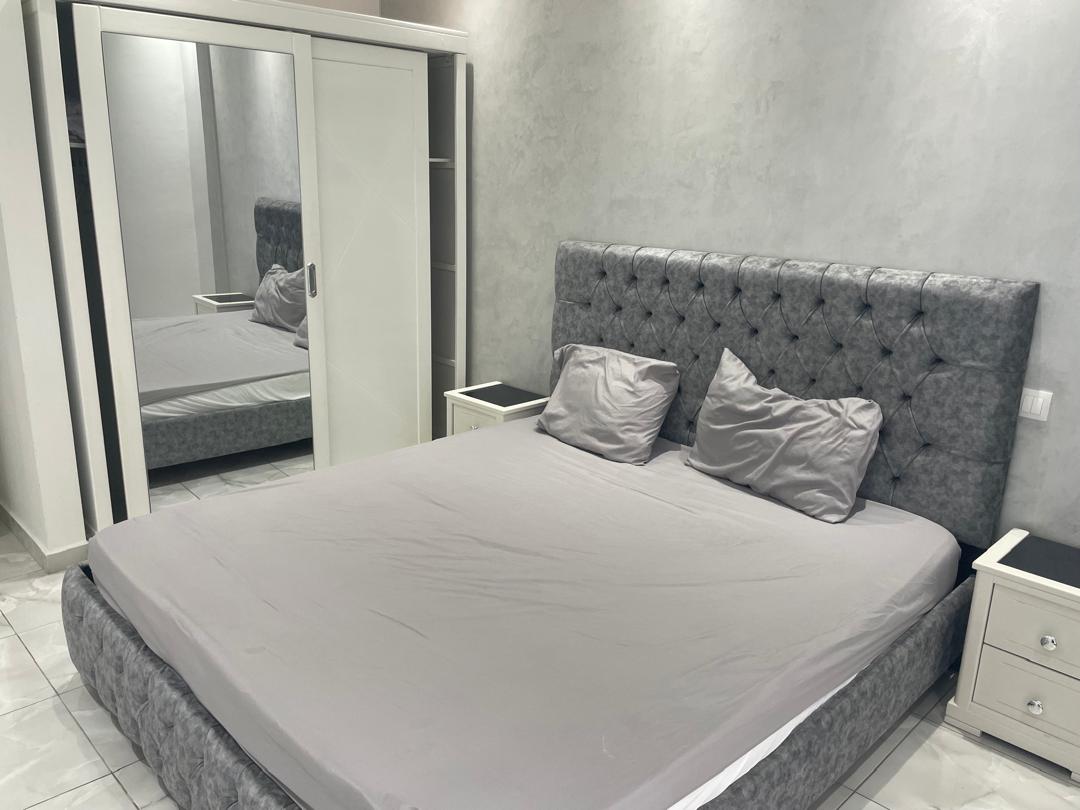 Chambre armoire miroir