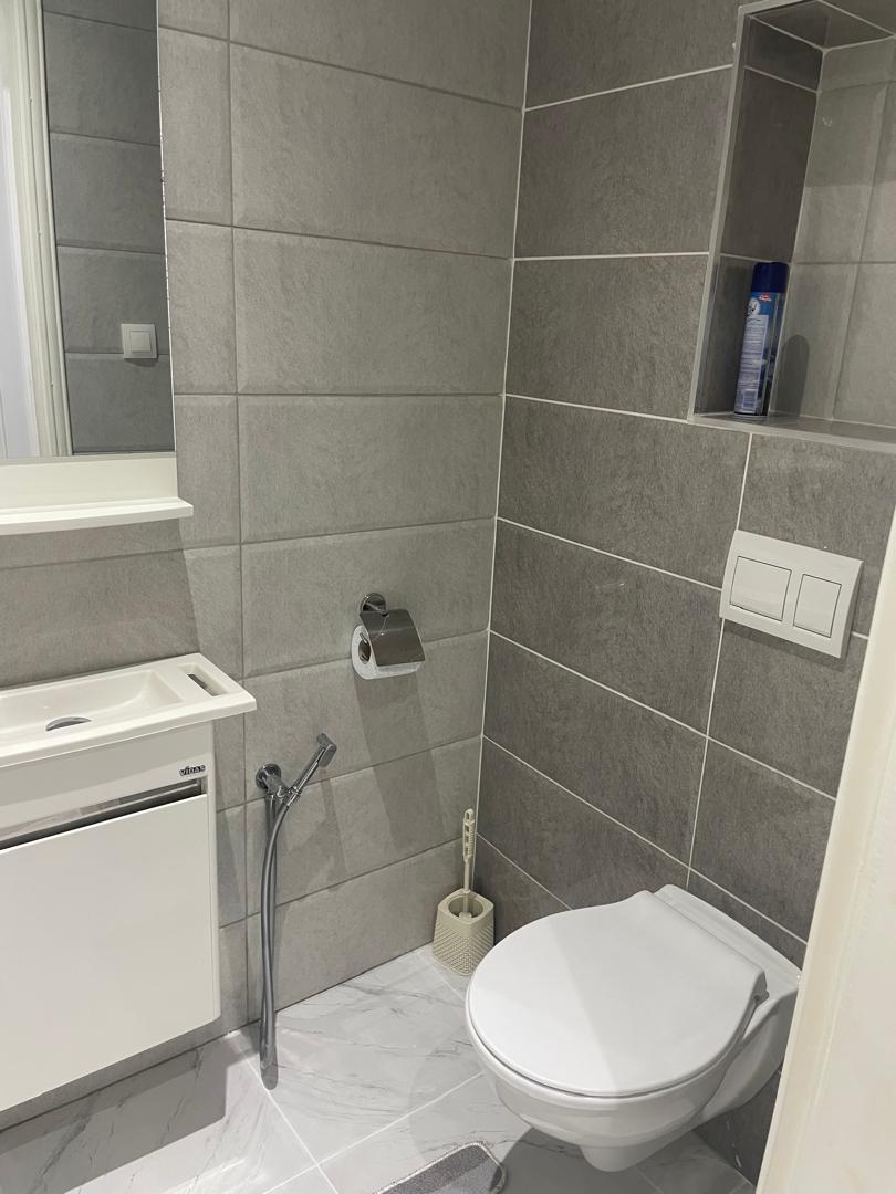 WC separe gris