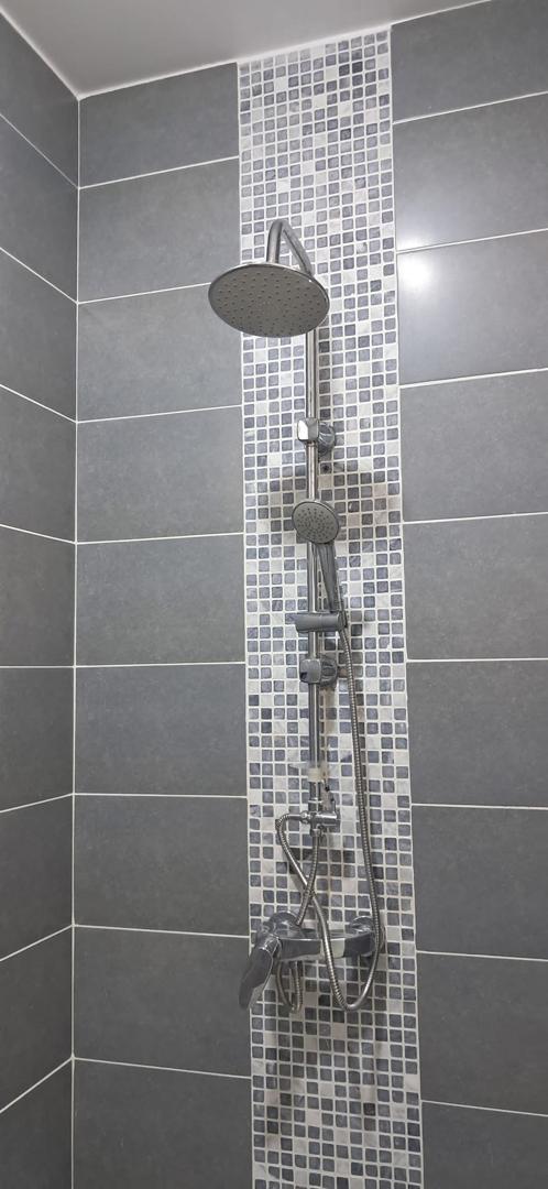 Colonne de douche mosaïque